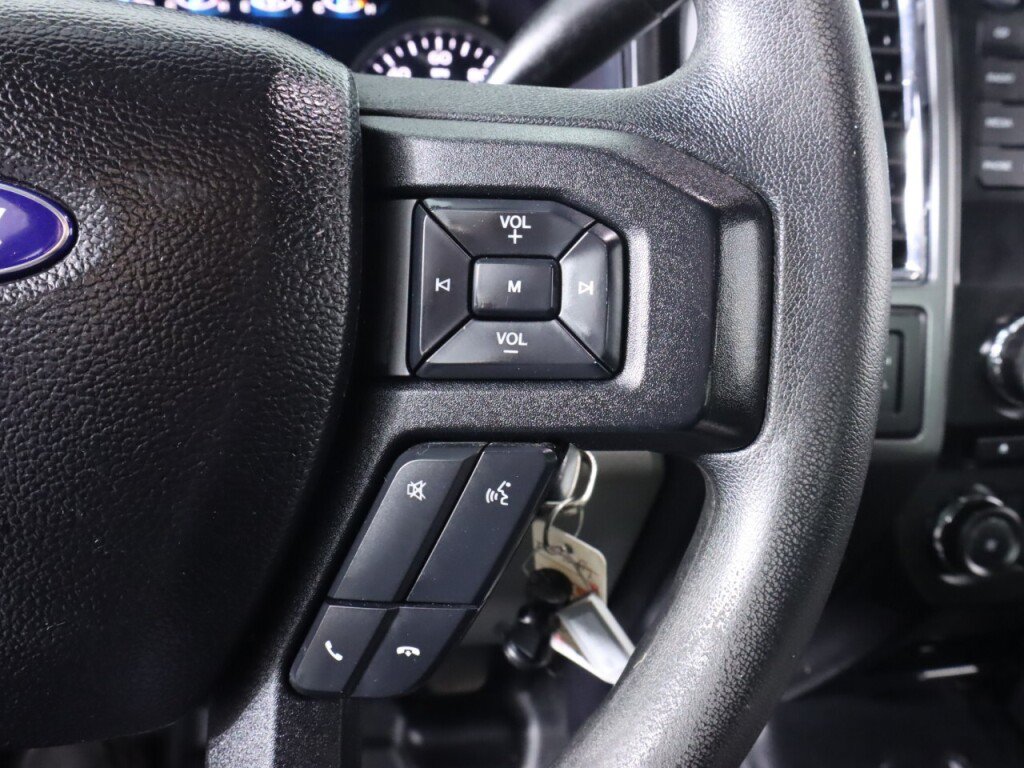 Used 2016 Ford F150 XLT AWD/4WD image 13