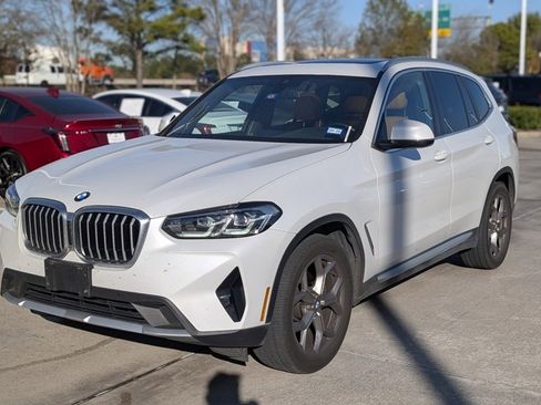 Used 2023 BMW X3 sDrive30i w/ Convenience Package image 3