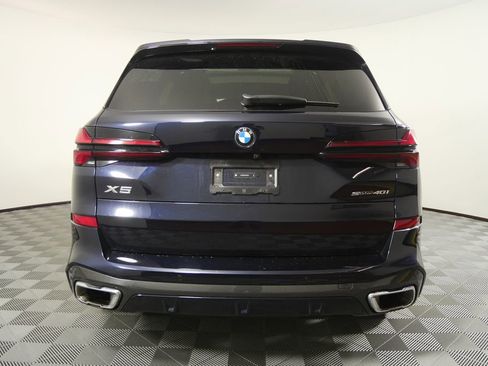 Used 2026 BMW X5 sDrive40i image 4