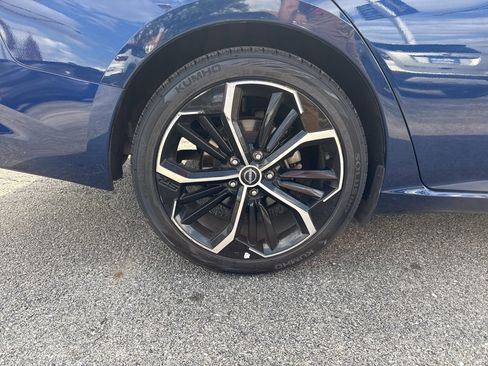 Used 2023 Nissan Altima 2.5 SR image 10