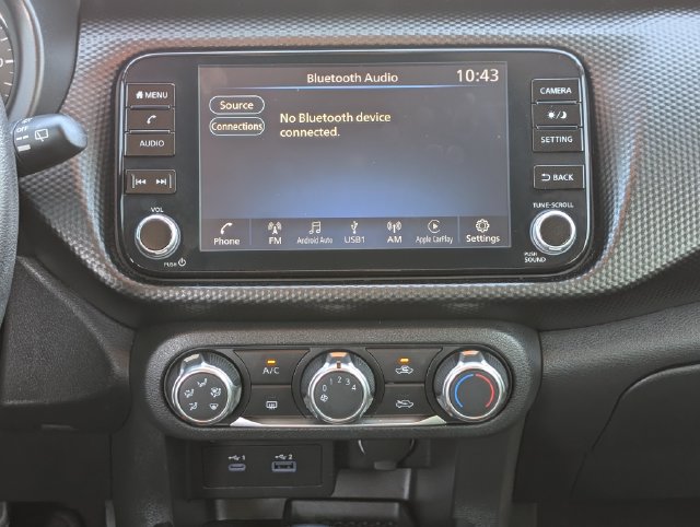 Used 2023 Nissan Kicks SV FWD image 18