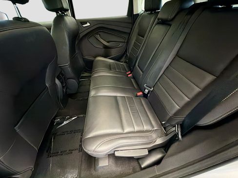 Used 2016 Ford Escape Titanium FWD image 13