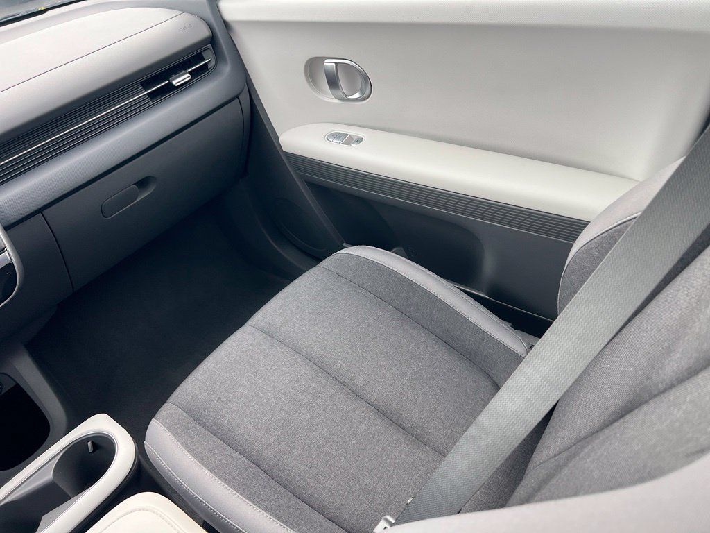 Certified 2024 Hyundai Ioniq 5 SEL RWD image 11