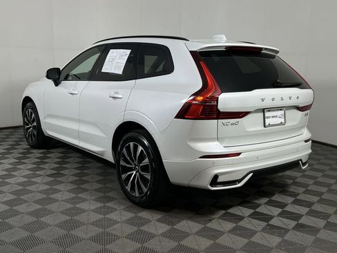Certified 2025 Volvo XC60 B5 Core w/ Climate Package image 8