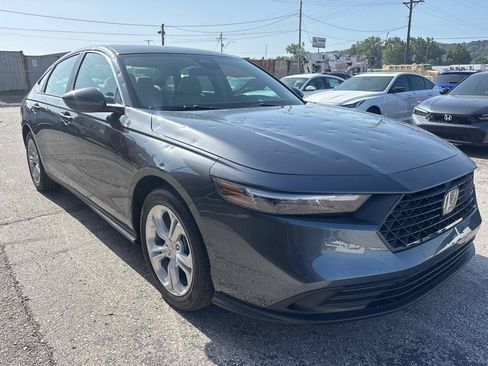 Used 2026 Honda Accord LX image 5