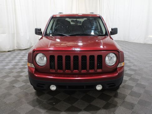 Used 2017 Jeep Patriot Sport image 26
