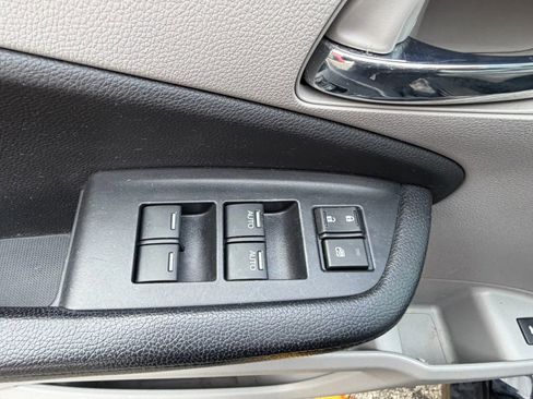 Used 2016 Honda Pilot EX-L image 25