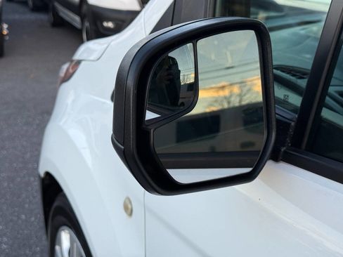 Used 2020 Ford Transit Connect XL image 37