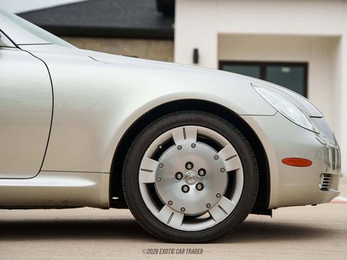 Used 2003 Lexus SC 430 Convertible RWD image 11
