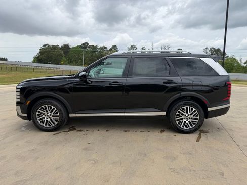 New 2026 Hyundai Palisade SEL FWD image 2