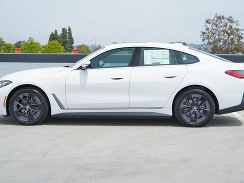 New 2026 BMW i4 eDrive40 w/ Premium Package image 4