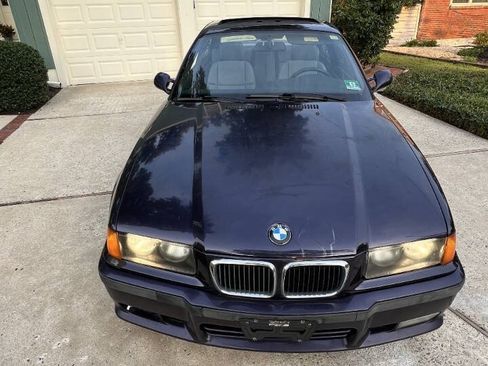 Used 1997 BMW M3 Coupe RWD image 8