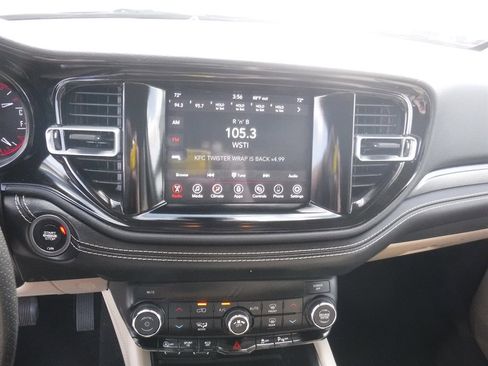 Used 2021 Dodge Durango SXT image 15