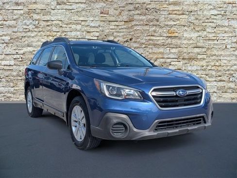 Used 2019 Subaru Outback 2.5i AWD/4WD image 1