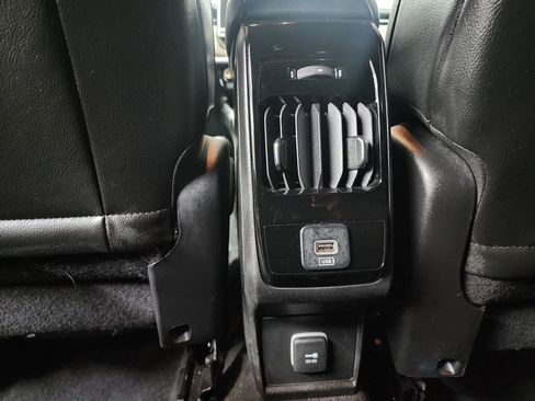 Used 2023 Jeep Compass Latitude AWD/4WD image 25