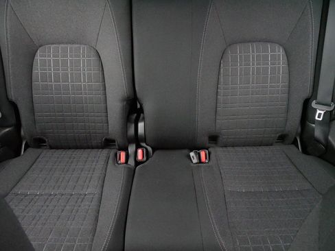 Certified 2023 Honda HR-V LX image 13