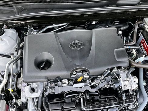 Used 2024 Toyota Camry SE FWD image 31