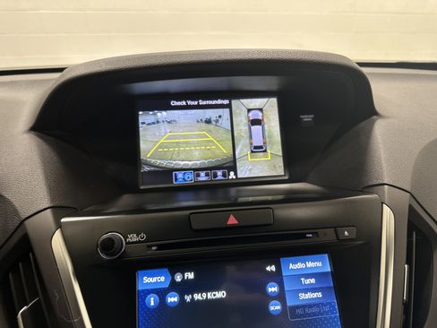 Used 2019 Acura MDX FWD w/ Advance Package image 25