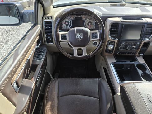 Used 2014 RAM 1500 Laramie Longhorn w/ Convenience Group image 18