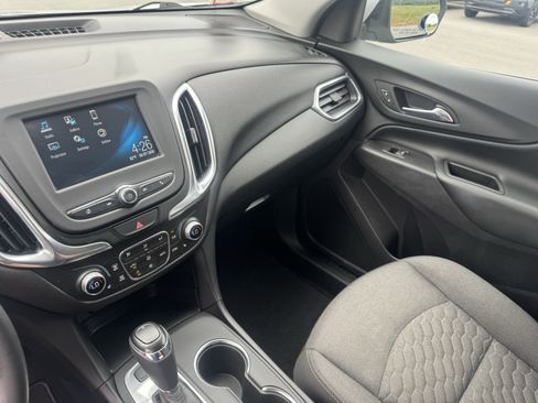 Used 2018 Chevrolet Equinox LT AWD/4WD image 22