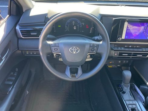 New 2026 Toyota Camry LE image 9