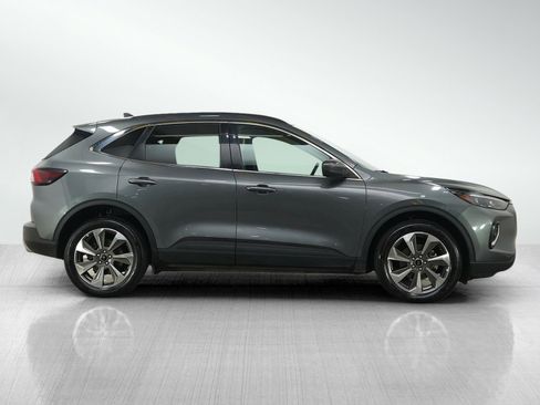 Used 2023 Ford Escape Platinum AWD/4WD image 6