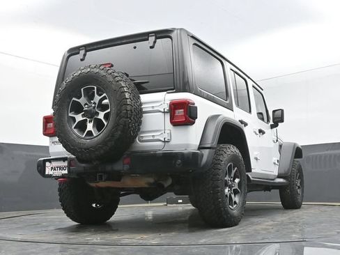 Used 2018 Jeep Wrangler Unlimited Rubicon AWD/4WD image 42