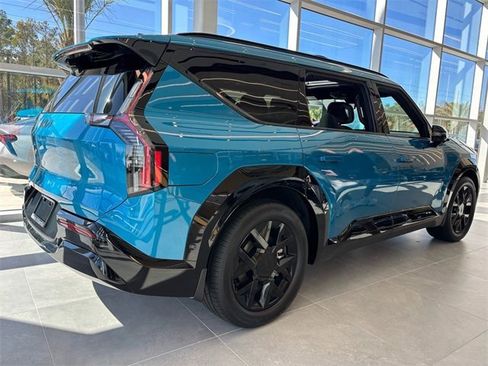 New 2026 Kia EV9 Land w/ Nightfall Edition Package image 13