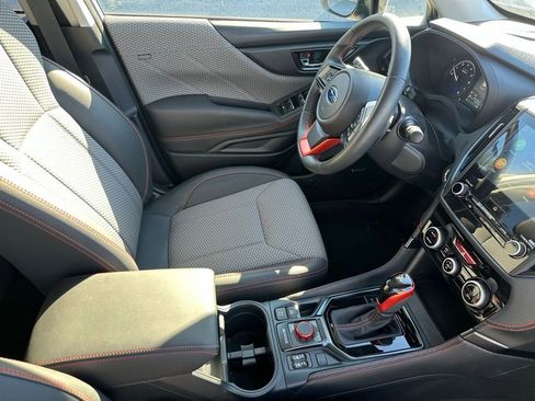 Used 2024 Subaru Forester Sport image 17