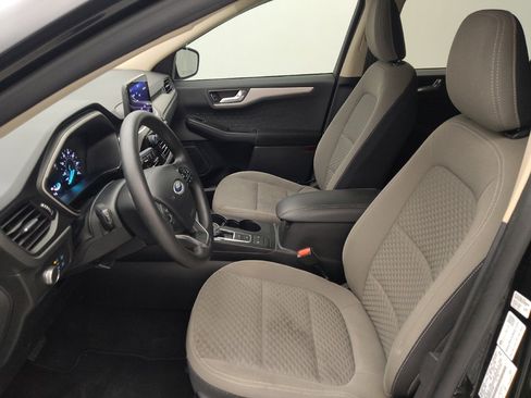 Used 2020 Ford Escape SE FWD image 17
