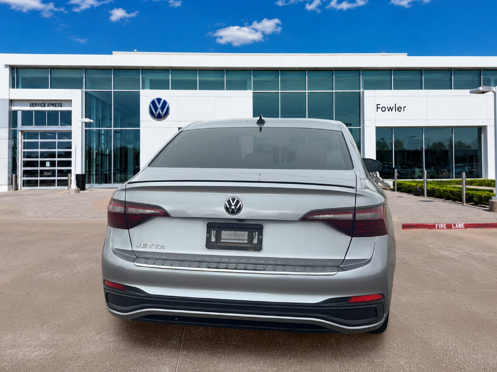 Used 2023 Volkswagen Jetta Sport FWD image 7