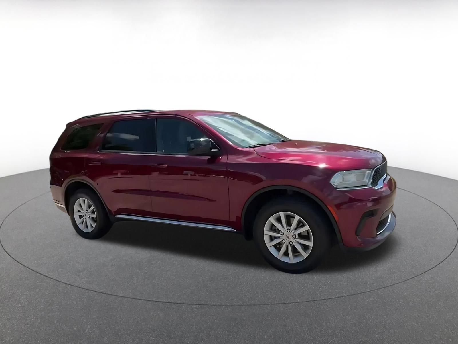 Used 2023 Dodge Durango SXT RWD image 2