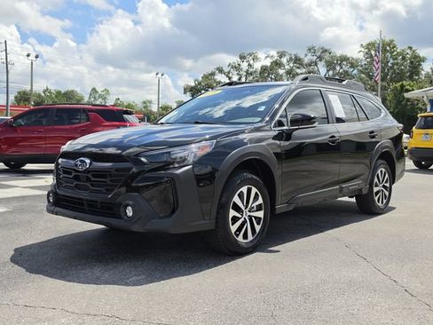 Used 2025 Subaru Outback Premium w/ Popular Package #1A AWD/4WD image 8