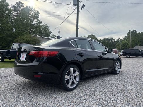 Used 2013 Acura ILX w/ Premium Package image 3