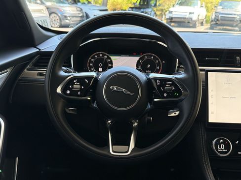 Used 2026 Jaguar F-PACE R-Dynamic S AWD/4WD image 11
