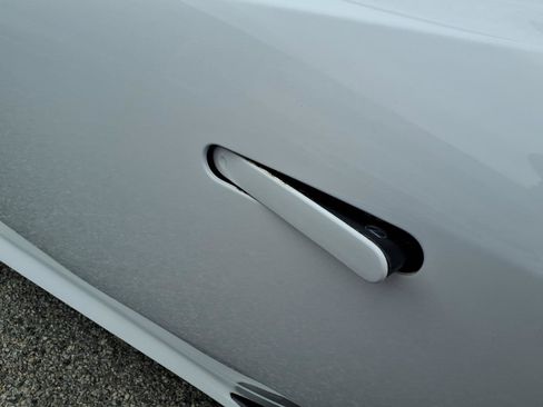Used 2018 Lexus LC 500 Coupe RWD image 15