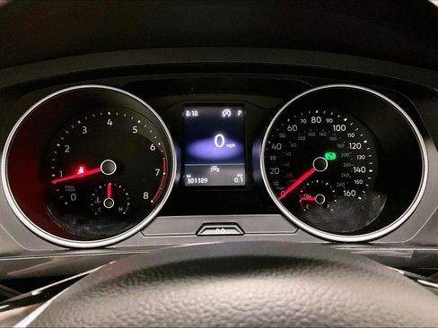 Used 2020 Volkswagen Tiguan SE R-Line image 13