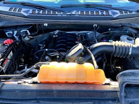 Used 2019 Ford F150 Platinum image 33