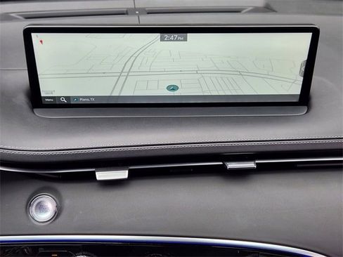 Used 2025 Genesis GV70 3.5T Sport w/ Sport Advanced Package image 13