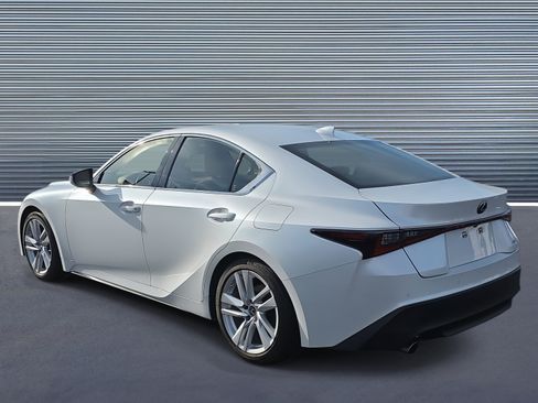 Used 2021 Lexus IS 300 w/ Comfort Package image 4