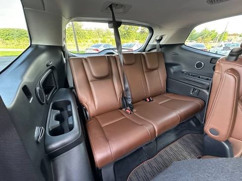 Used 2022 Subaru Ascent Touring AWD/4WD image 18