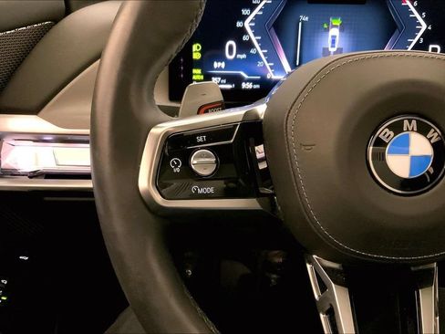 Certified 2023 BMW 760i xDrive AWD/4WD image 18