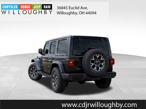 New 2026 Jeep Wrangler Unlimited Sahara AWD/4WD image 3