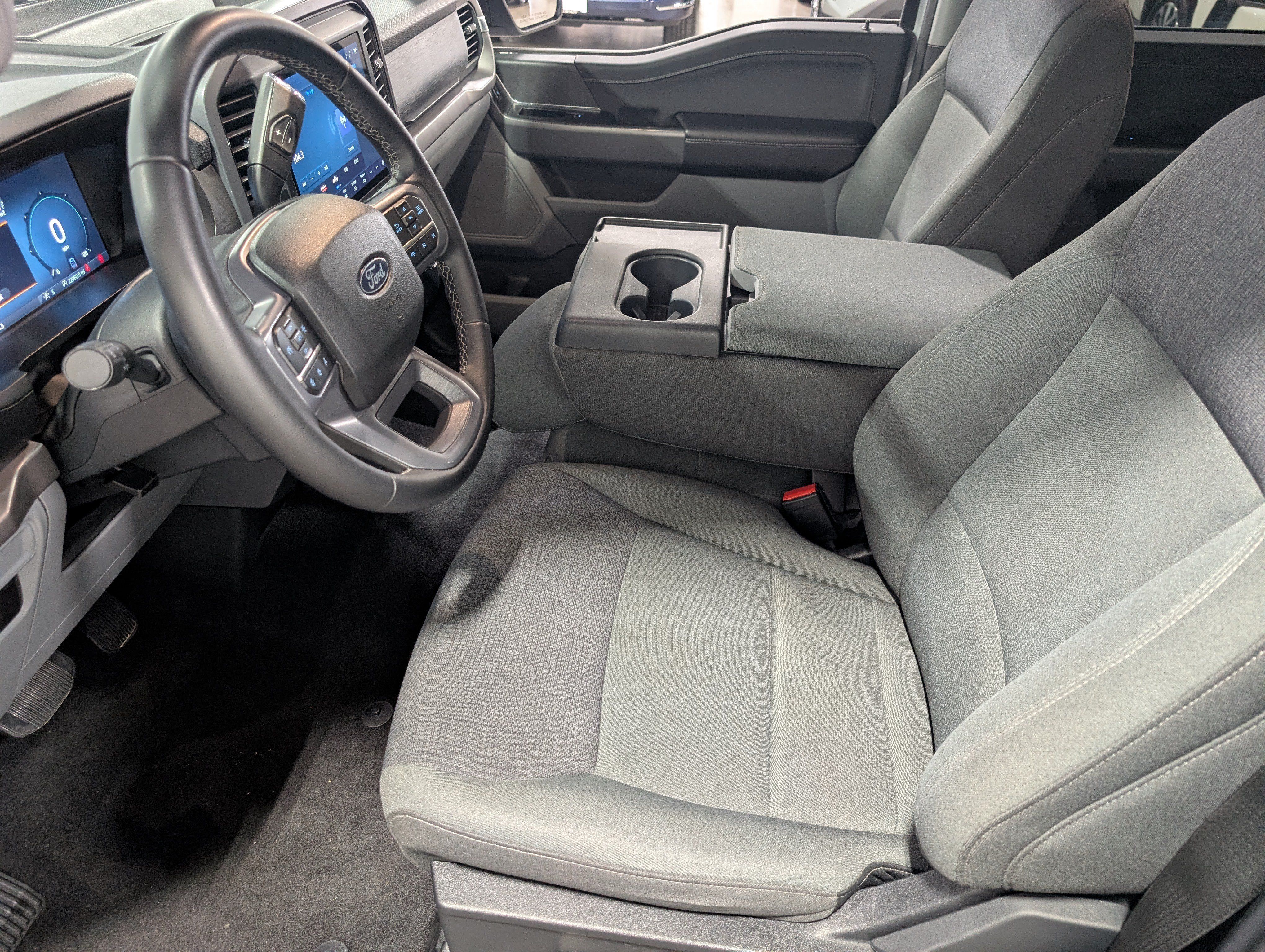 Used 2025 Ford F150 XLT w/ Equipment Group 301A Standard AWD/4WD image 10