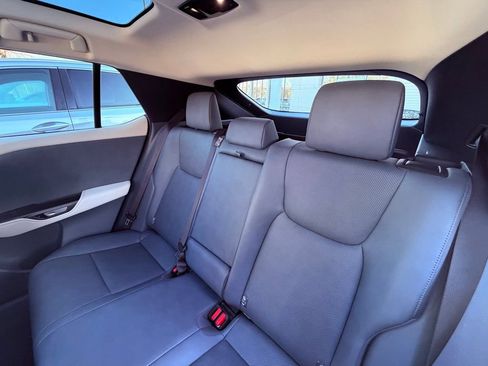 Certified 2023 Lexus RZ 450e Premium image 18