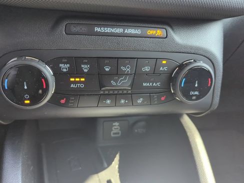 Used 2023 Ford Bronco Sport Outer Banks w/ Tech Package AWD/4WD image 18