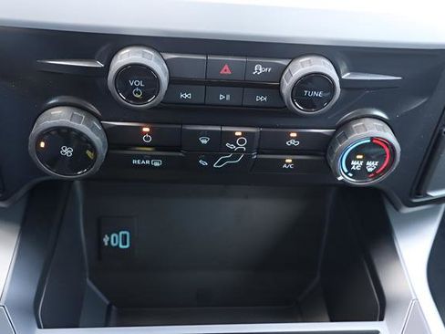 New 2026 Ford F350 XLT w/ FX4 Off-Road Package AWD/4WD image 23