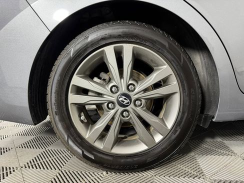 Used 2018 Hyundai Elantra SEL w/ Cargo Package image 42