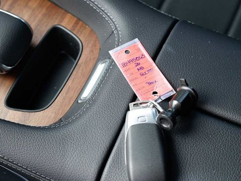 Used 2026 Mercedes-Benz GLE 350 4MATIC image 32