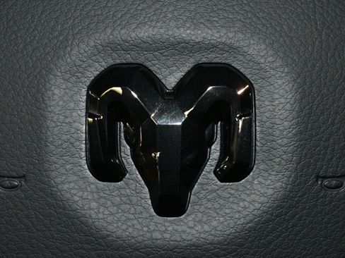 Used 2025 RAM 1500 Limited AWD/4WD image 29